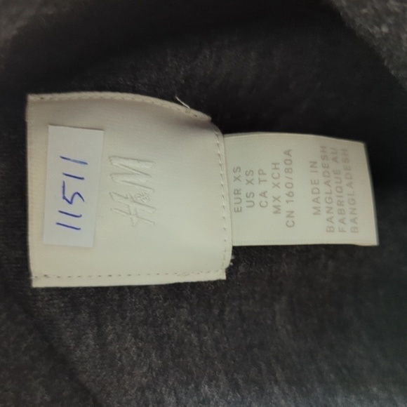 H&M Collar Button Down Fleece Shacket Jacket Gray XS hipster casual fall hiking - Picture 7 of 9